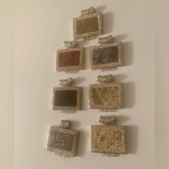 Lot of SEVEN Large Stone and Crystal Pendants - Picture 4 of 10